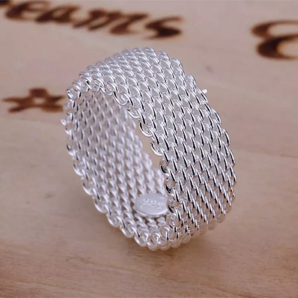 925 stamped mesh ring size 6  7 8 - Picture 3 of 3